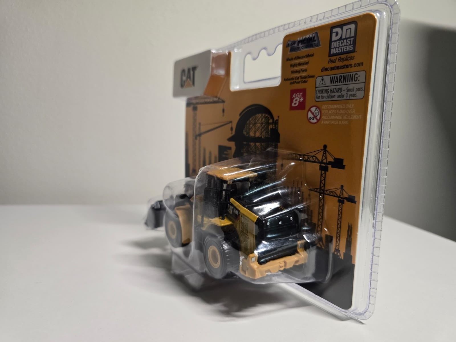 Diecast Masters 1/64 Caterpillar 950M Wheel Loader 84646CS NEW