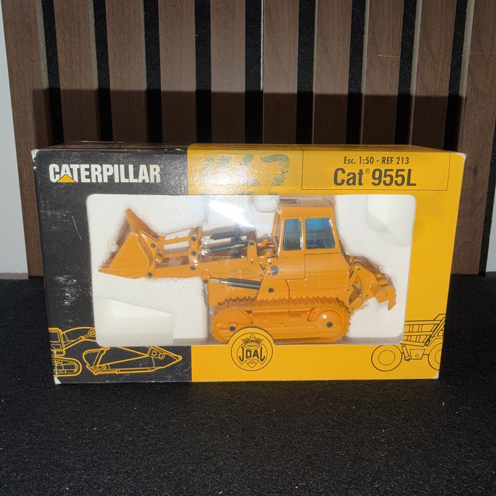 VINTAGE NZG CATERPILLAR 955L KETTENLADER TRACK LOADER 1:50 NIB