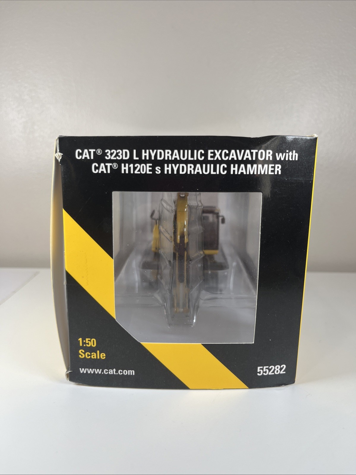 NORSCOT 55282 CAT 323D L HYDRAULIC EXCAVATOR W/CAT H120E HAMMER 1:50 55282