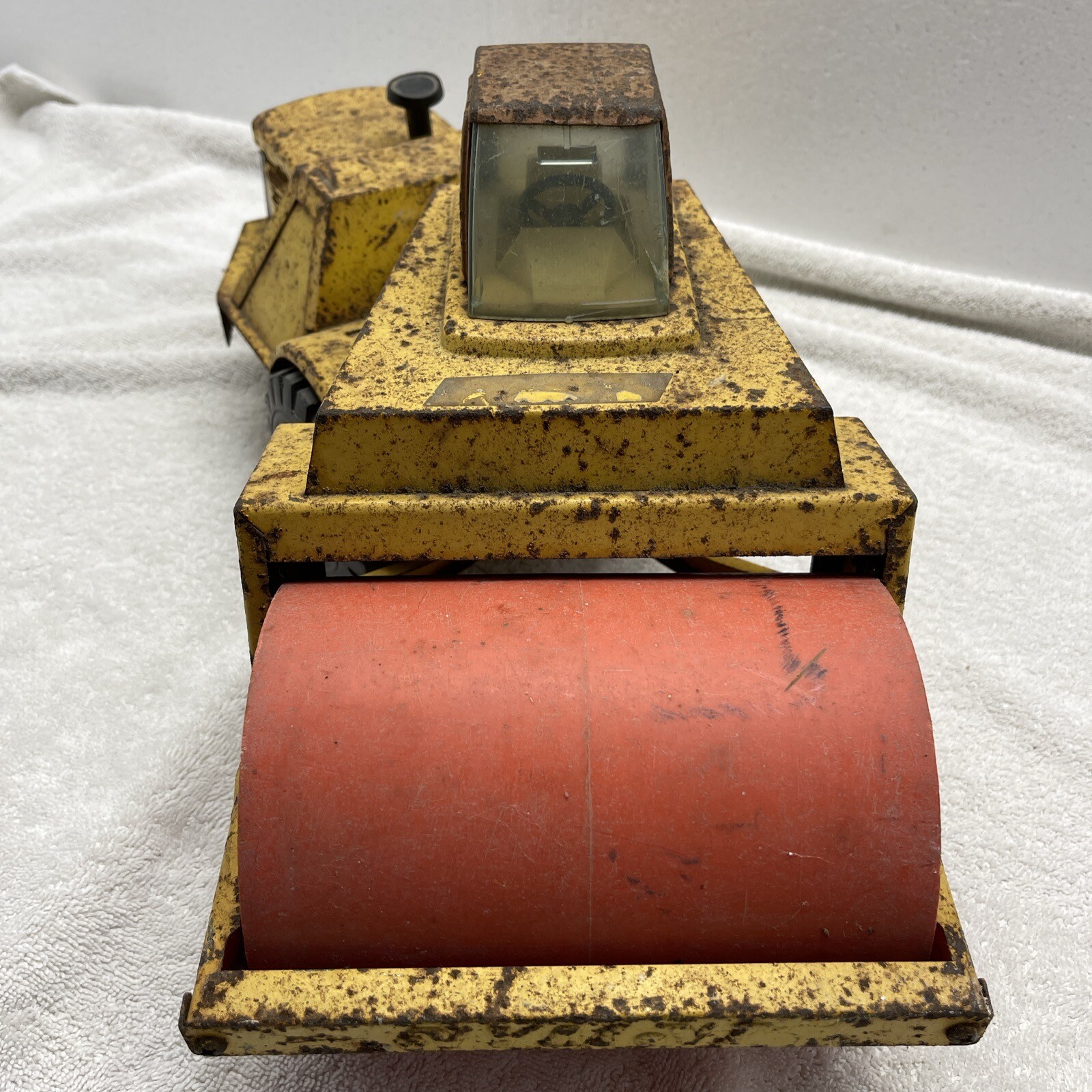 1970s Nylint Pressed Steel Yellow and Black 17” Turbo Articulating Steam Roller