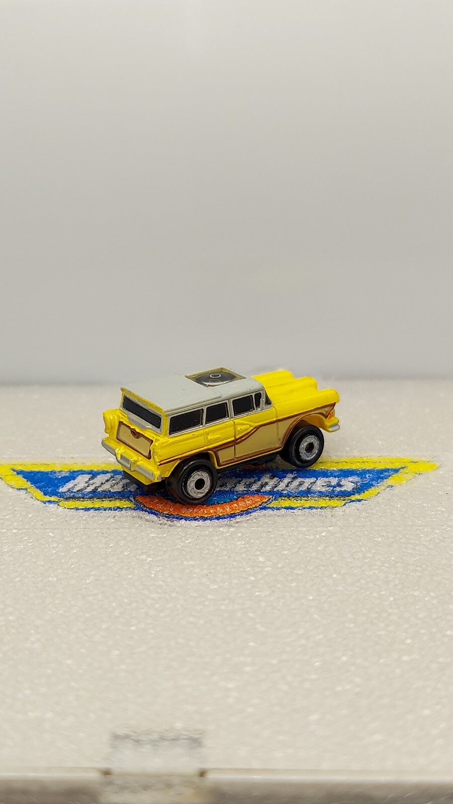 Micro Machines #12 PRIVATE EYES Yellow Edsel