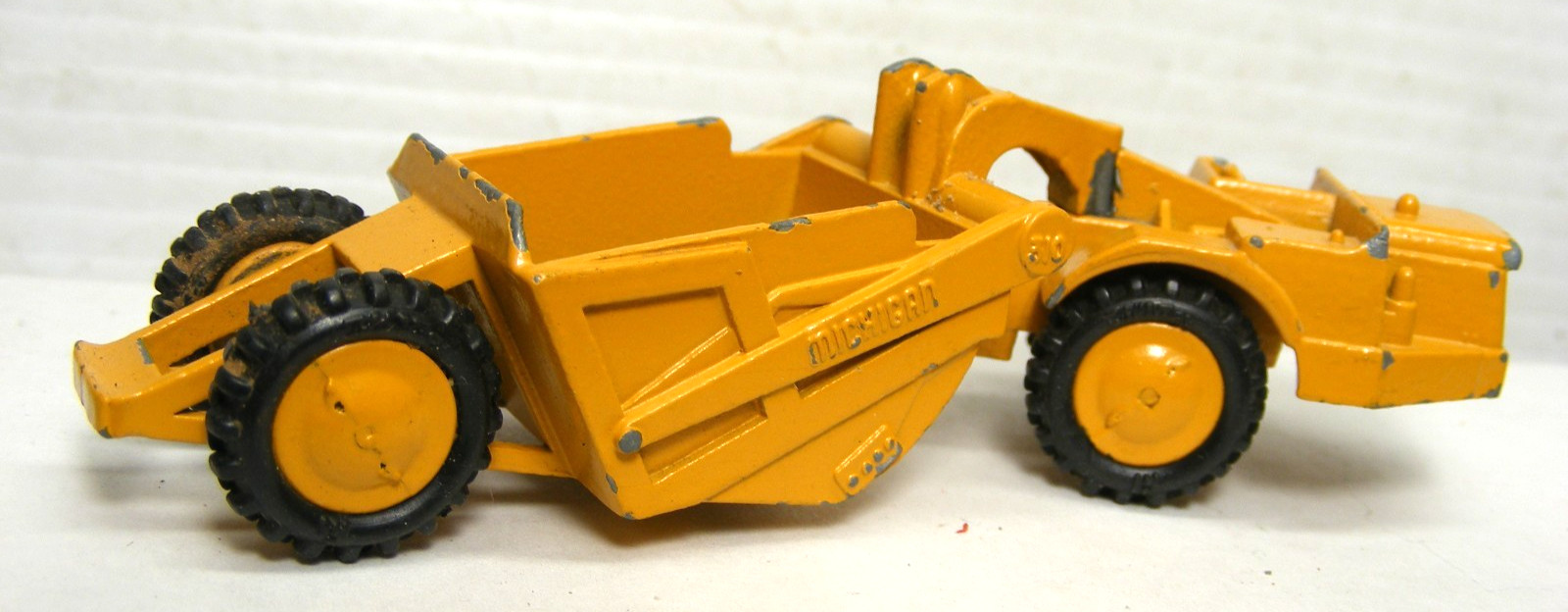 Vintage Lit’l Toy No 8-69 Michigan 310 Die-cast Construction Scraper Made In USA
