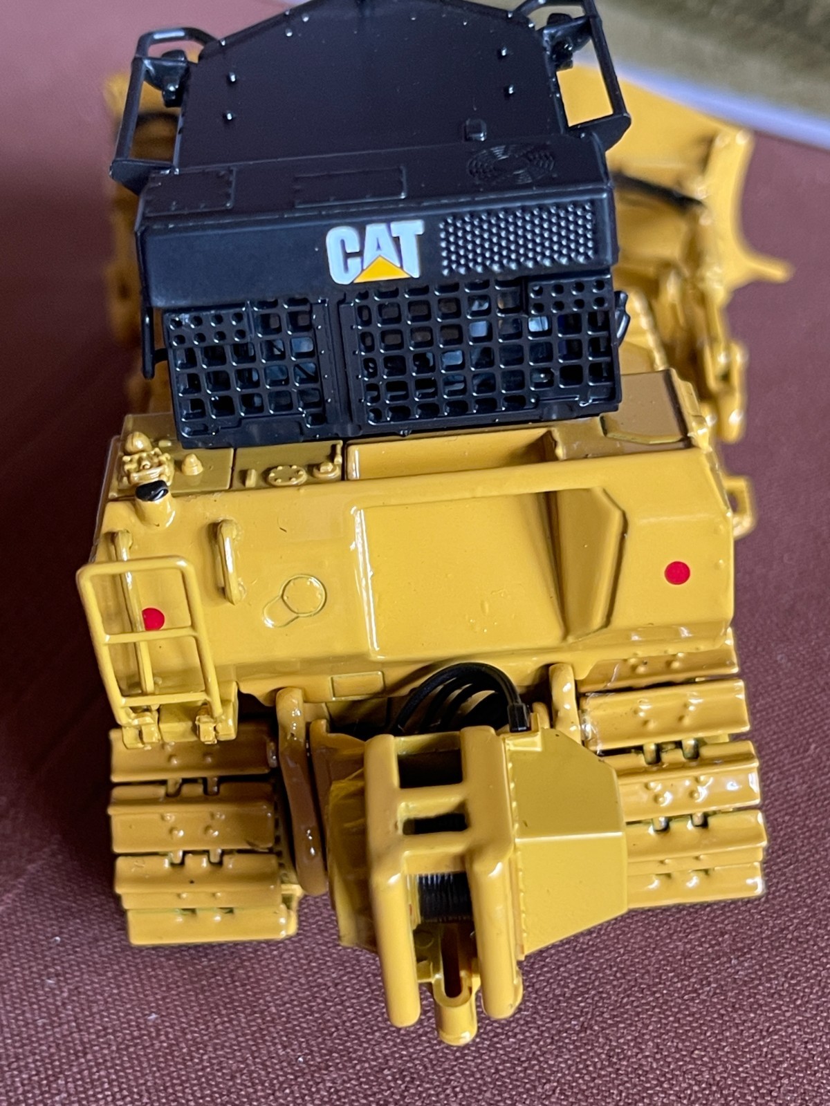 DM Cat D7E Track-Type Tractor Pipeline Configuration Diecast Master 85555 1:50