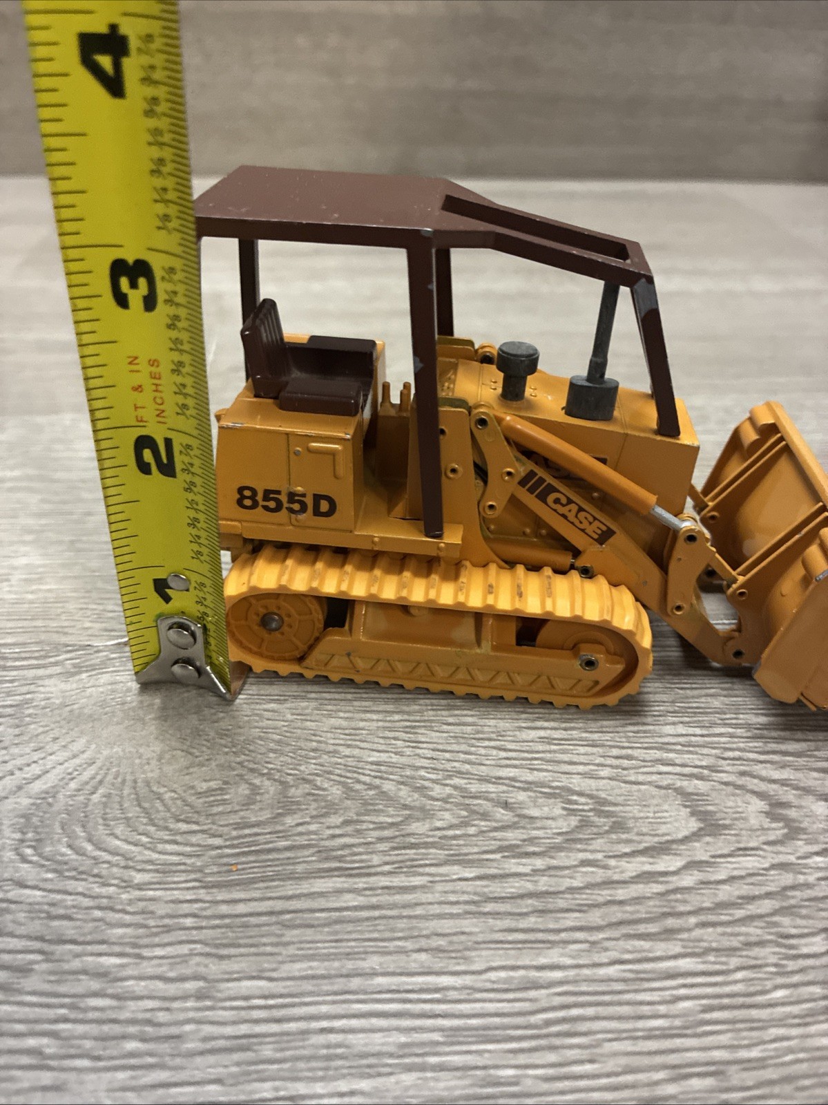 Case 855D Track Loader – CAB – 1/35 – NZG -Conrad NZG West Germany