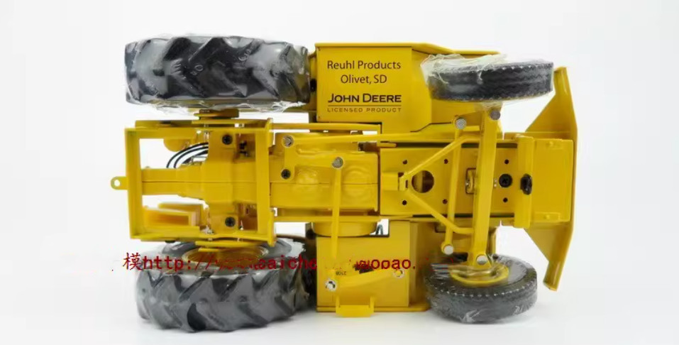 1:24 reuhl JOHN DEERE 840/400 Tractor Harvester Farm Machinary Diecast Model