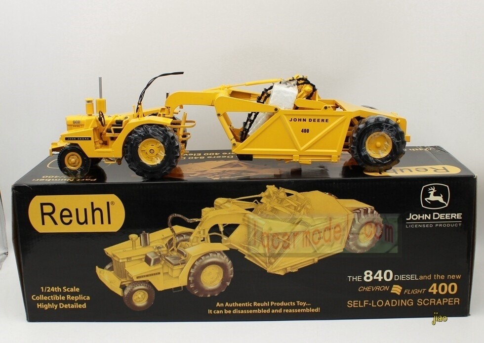 1:24 Scale John Deere 840 Diesel Tractor with 400 Scraper Reuhl Model #JD840/400