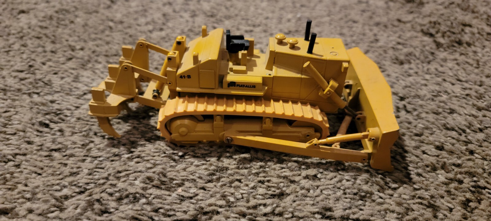 Vintage Fiat Allis 41B Dozer – 1/50 – Conrad #2910 – Made in West Germany