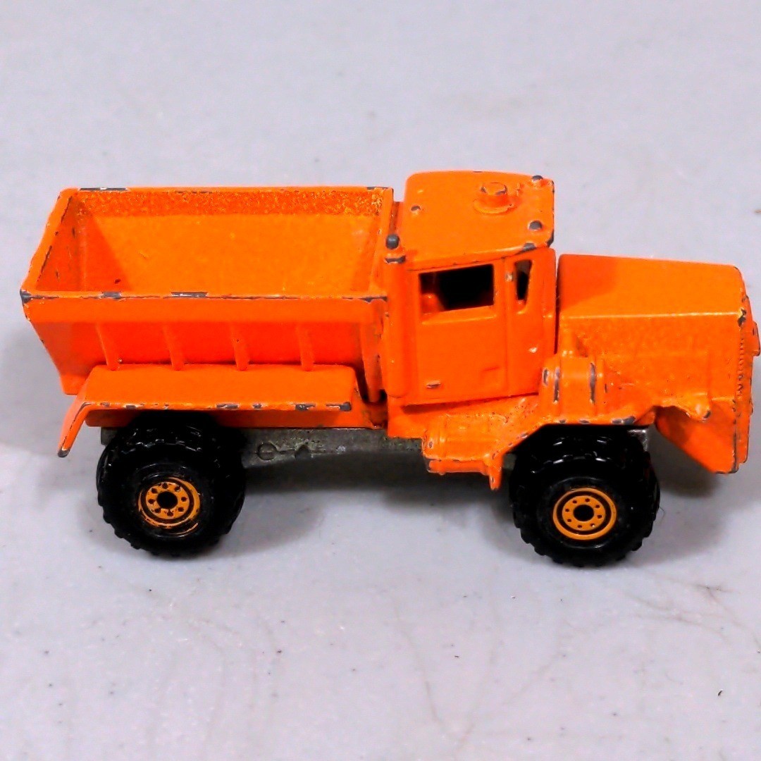 Vtg Hot Wheels Dump Truck Orange 1983 Mattel Diecast Construction Toy Vehicle