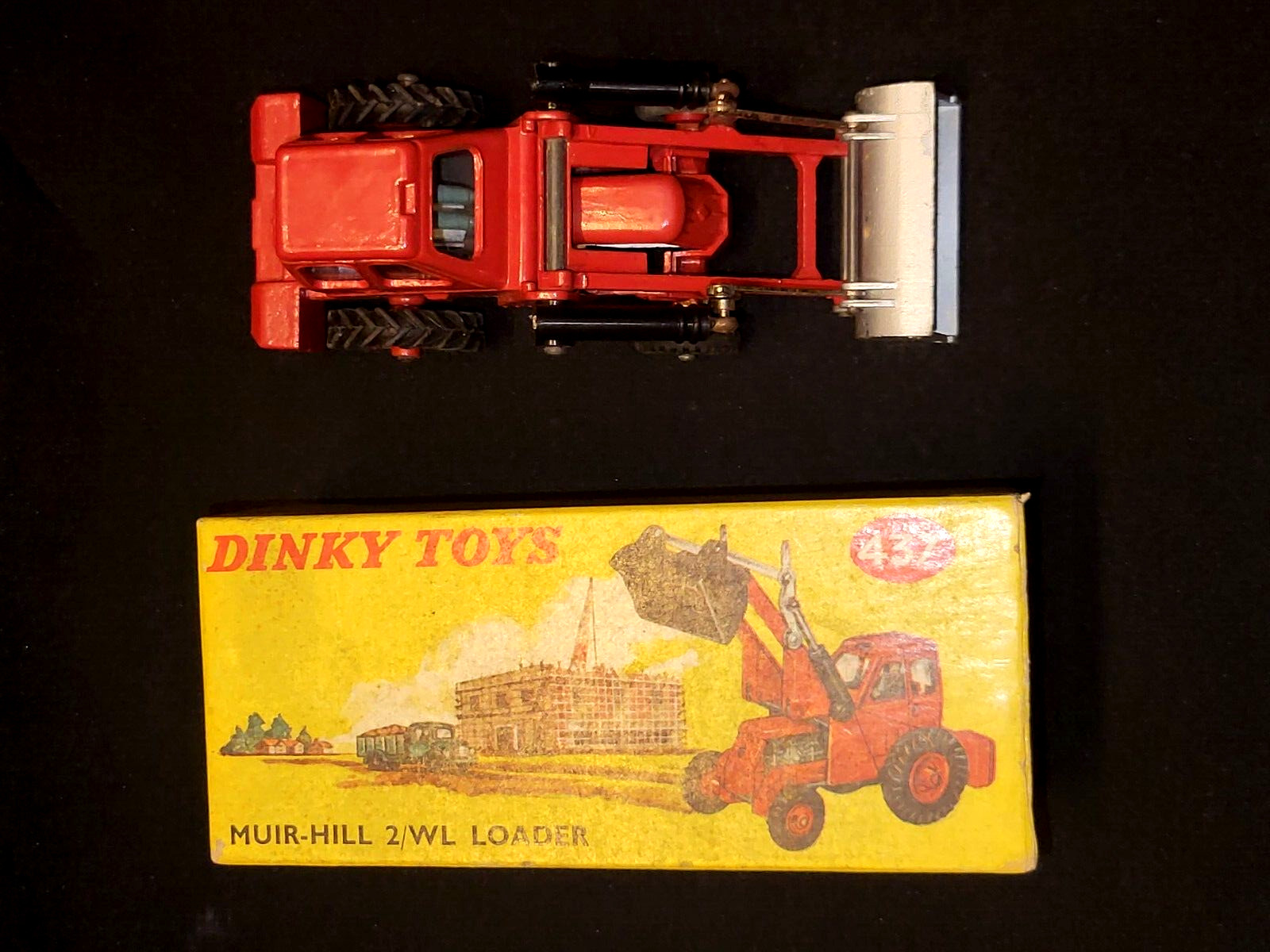 VINTAGE 437 MUIR-HILL 2/L LOADER BULDOZER DINKY TOYS BY MECCANO ENGLAND BOX 1950