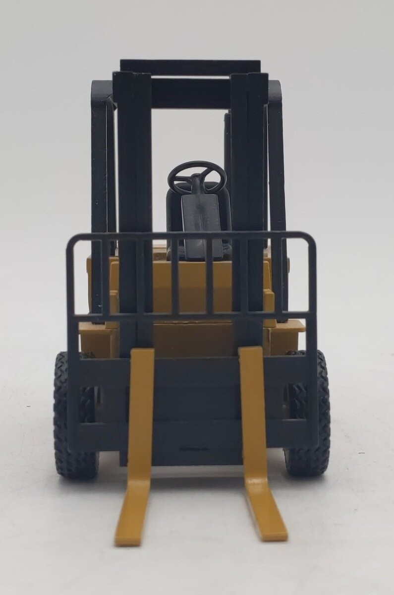 NZG 309 1:25 Die-Cast Caterpillar V-50D Fork Lift Truck LN/Box