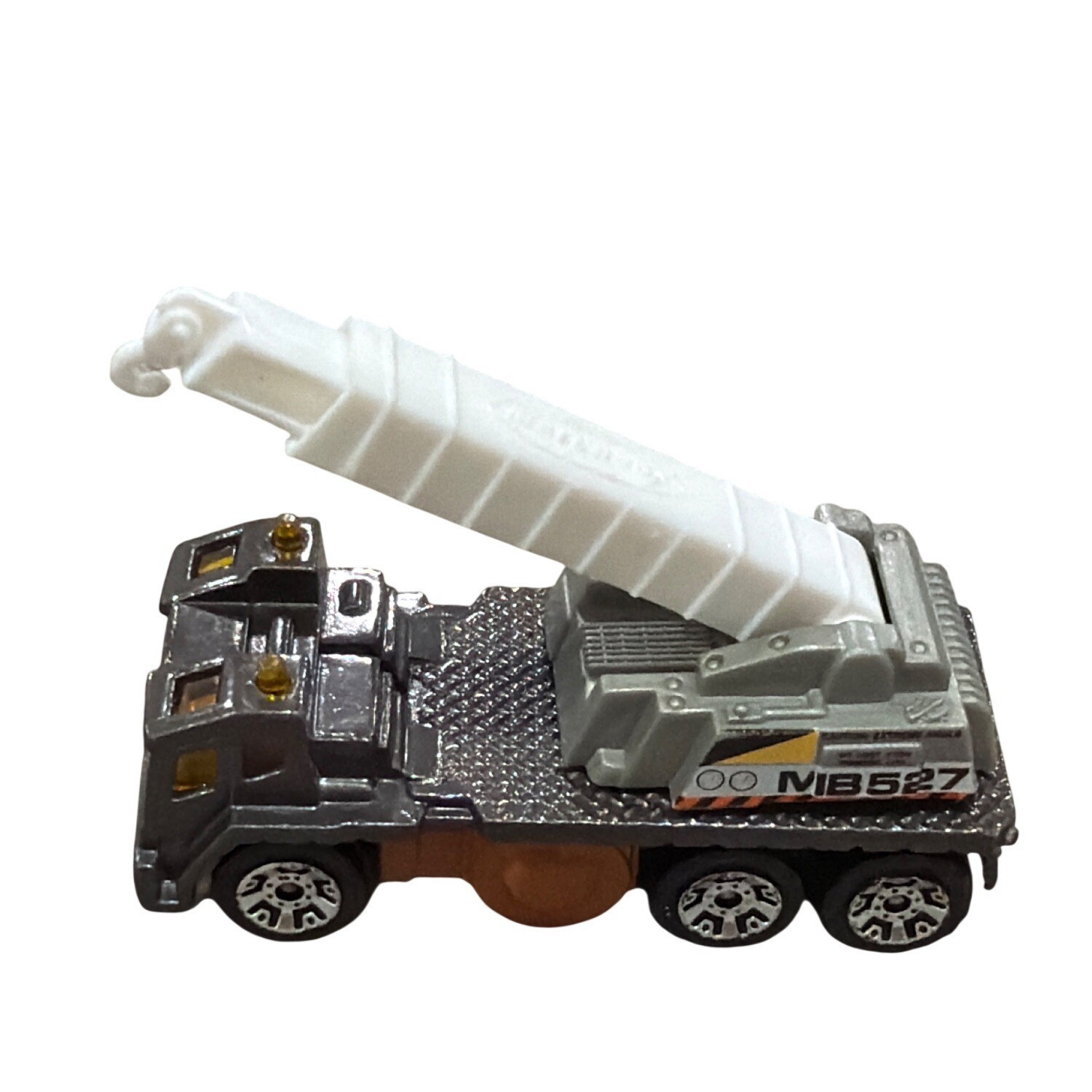 Matchbox Rescue Crane MB527 Diecast Toy Truck With Rotating Boom & Detailed Desi