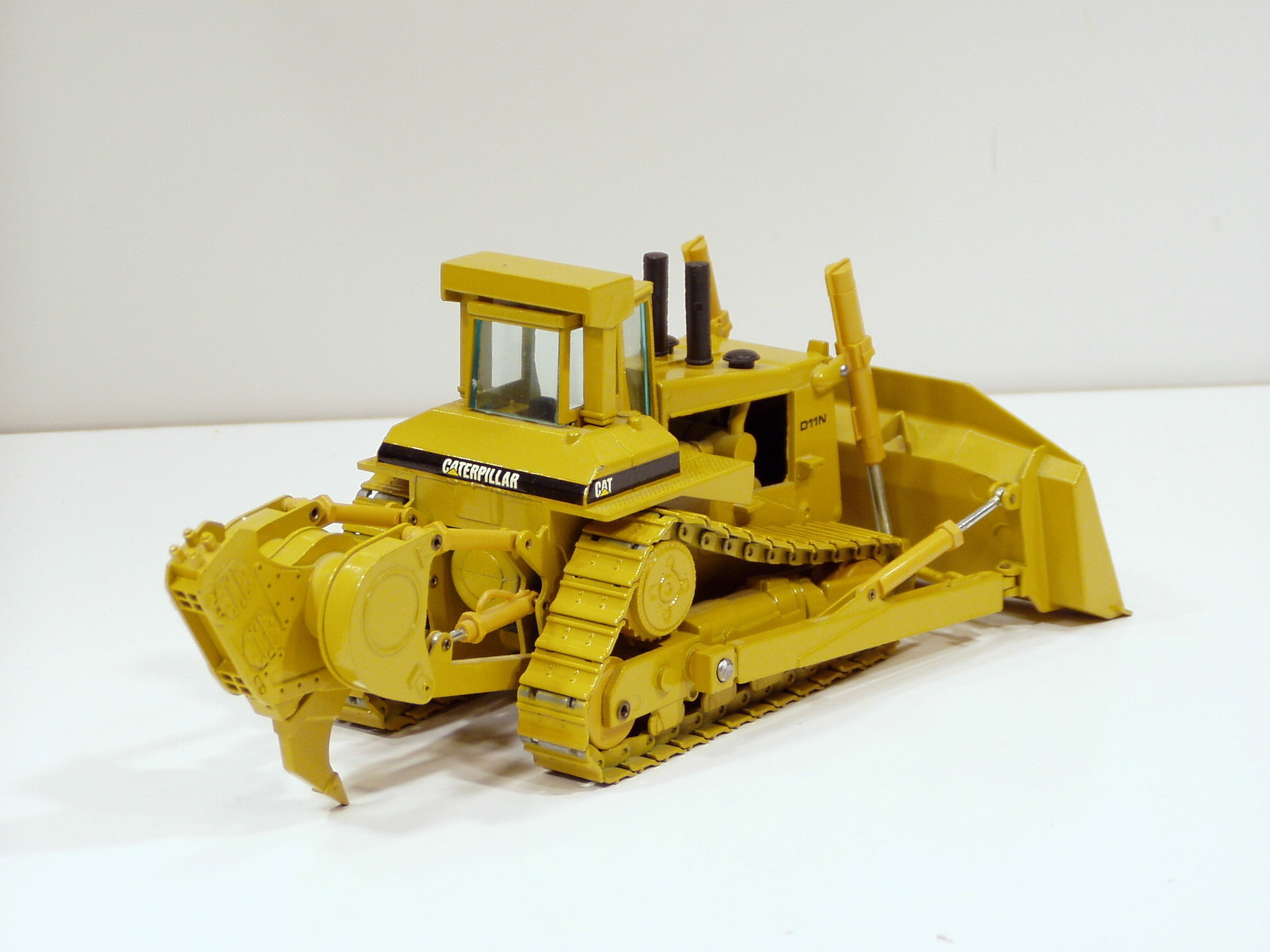 Caterpillar D11N Dozer w/ Impact Ripper – 1/50 – Conrad #2854 – N.MIB