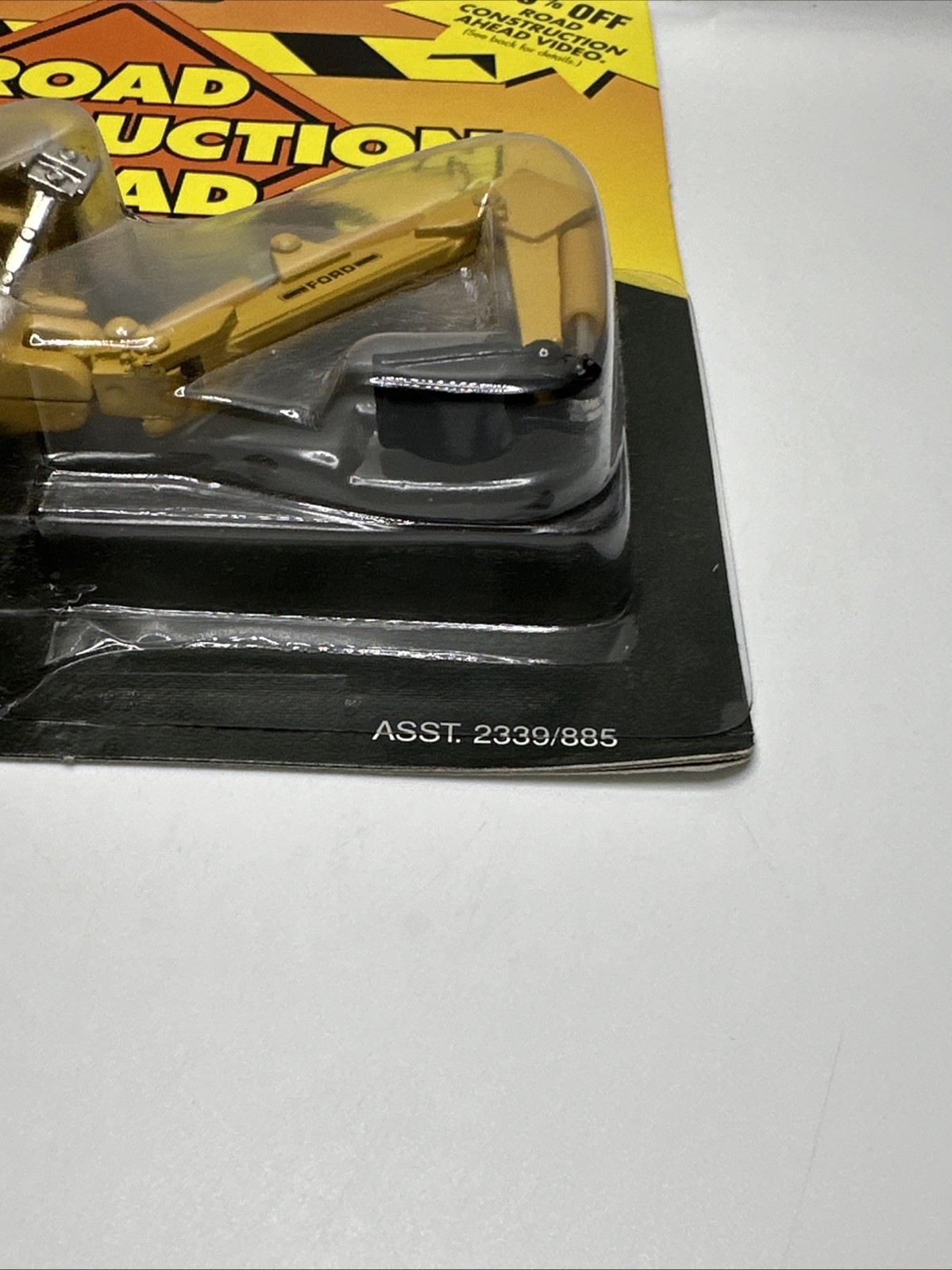 1995 ERTL ROAD CONSTRUCTION AHEAD FORD TRACTOR LOADER BACKHOE NEW