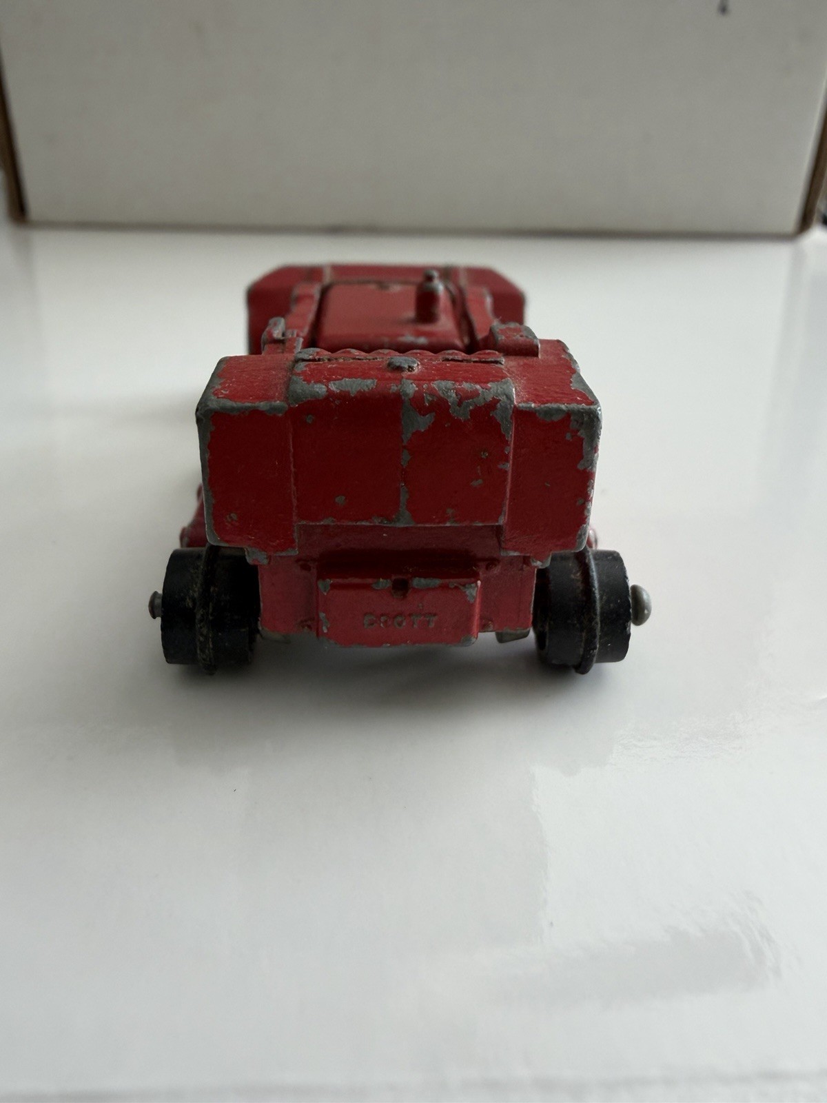 Vintage 1960’s Lesney Matchbox Lot of 2 Excavator #58 & Front End Loader #24
