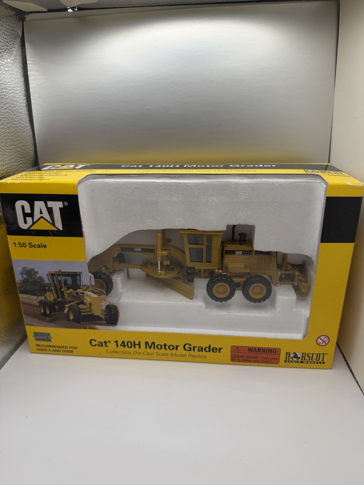 Norscot Cat Die-Cast 1:50 Scale 140H Motor Grader: Model 55030