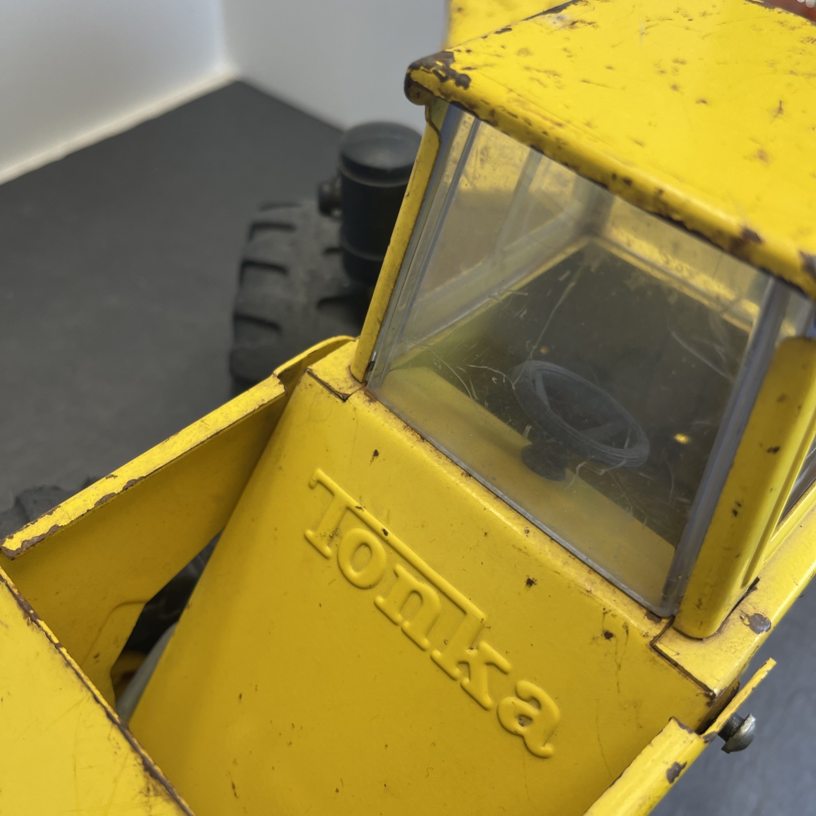 Mighty Tonka 1973-1975 Front Loader FOR PARTS OR RESTORE WORKS!!! (1849)