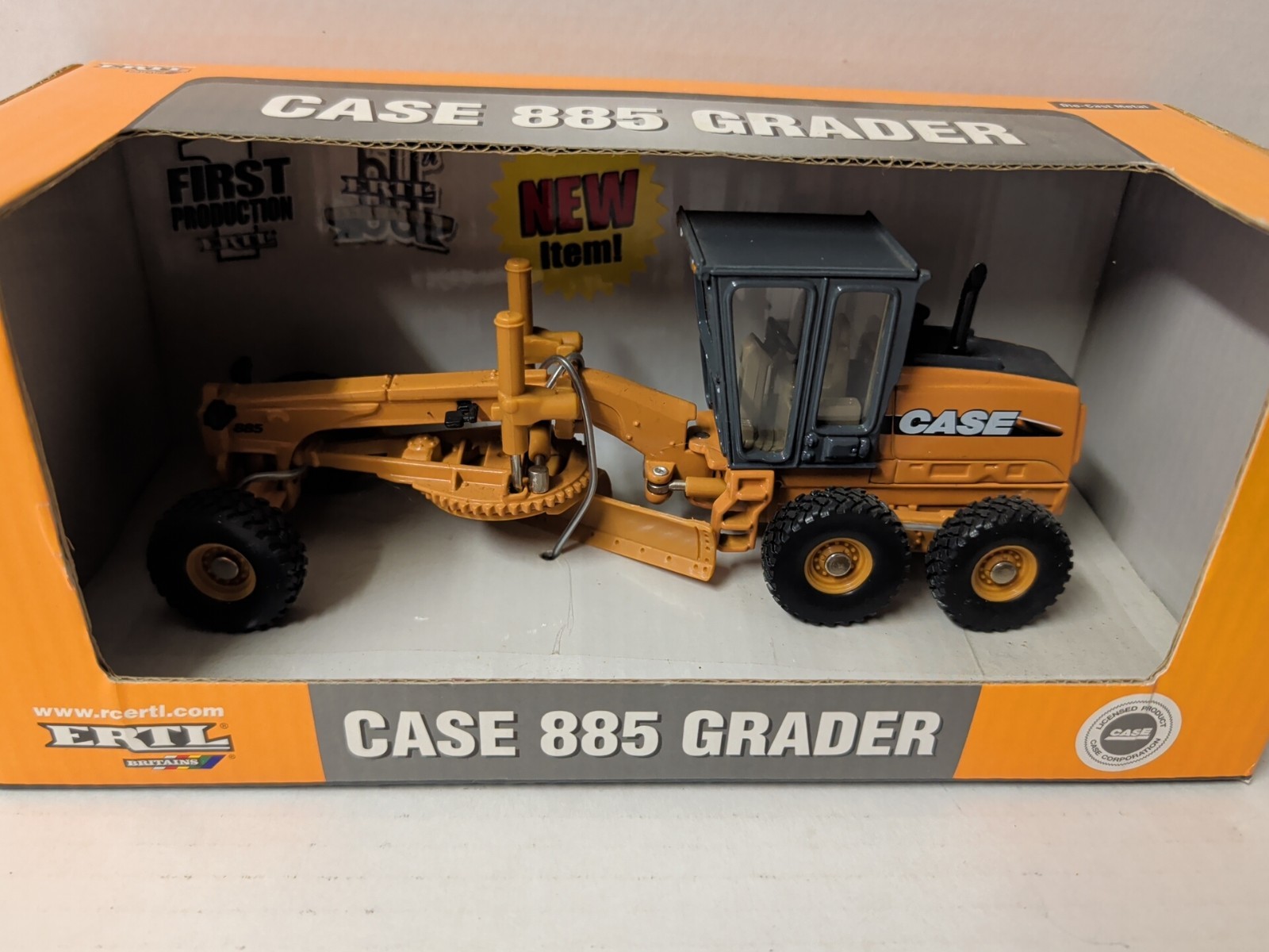 ERTL 1/50 CASE 885 GRADER Die-Cast Metal NIB