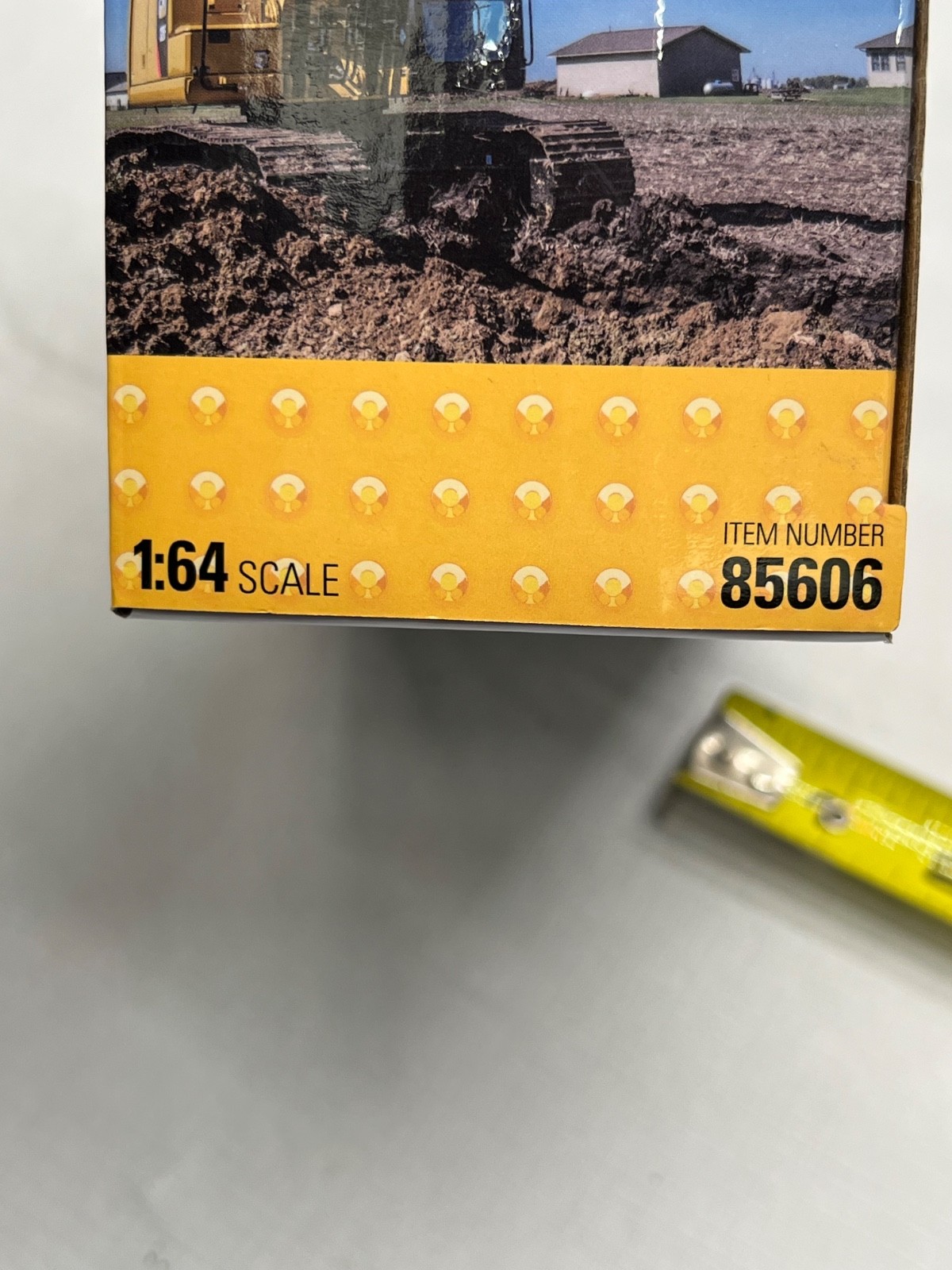 Diecast Masters 1/64 Scale CAT 320F L”HYDRAULIC EXCAVATOR”Metal Construction