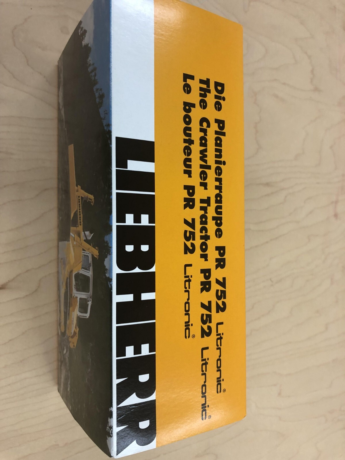 Liebherr PR 752 Litronic 1/50 with Ripper