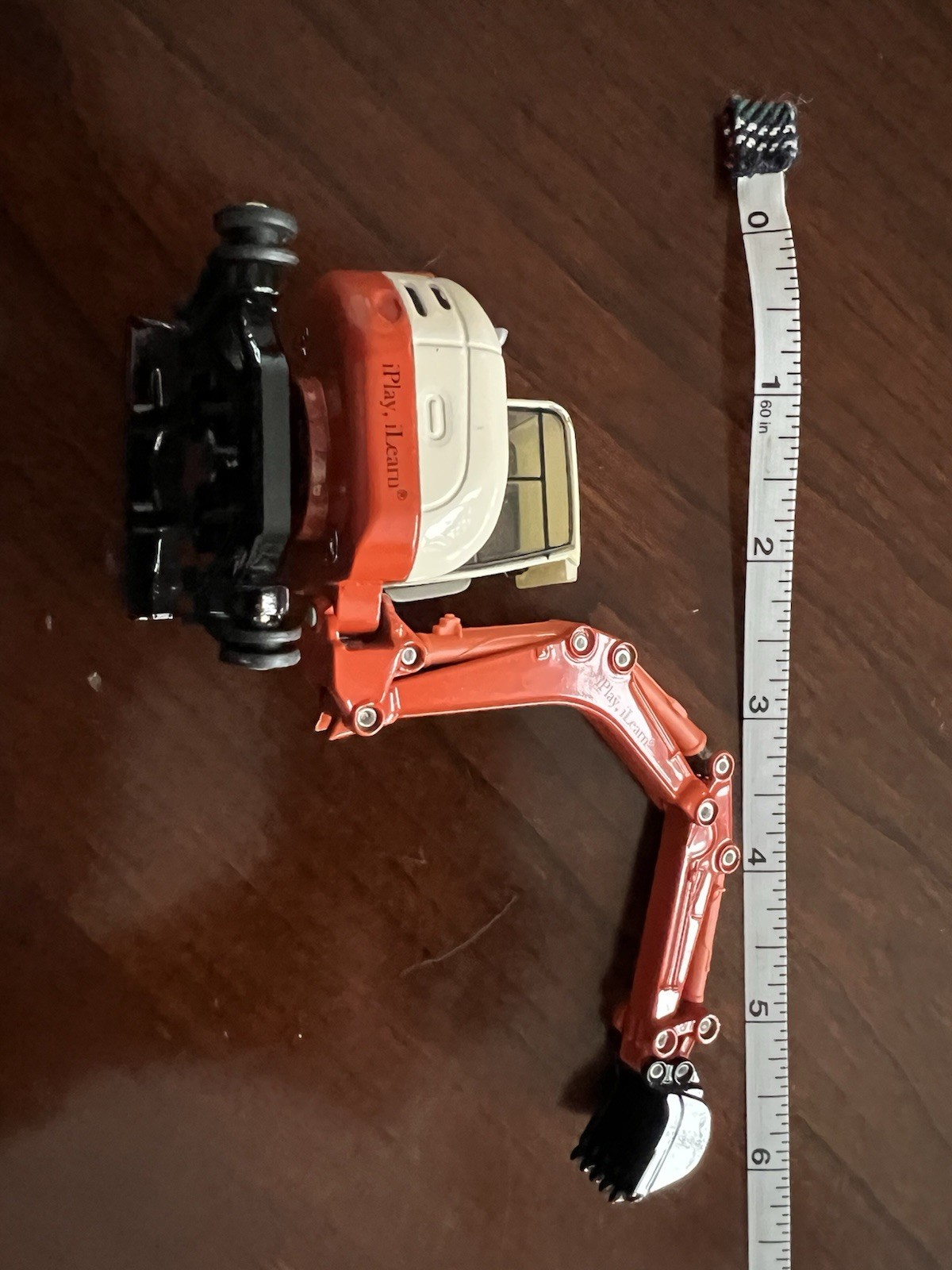 iPlay, iLearn Brand 1:50 Scale Diecast Metal Crawler Excavator Model