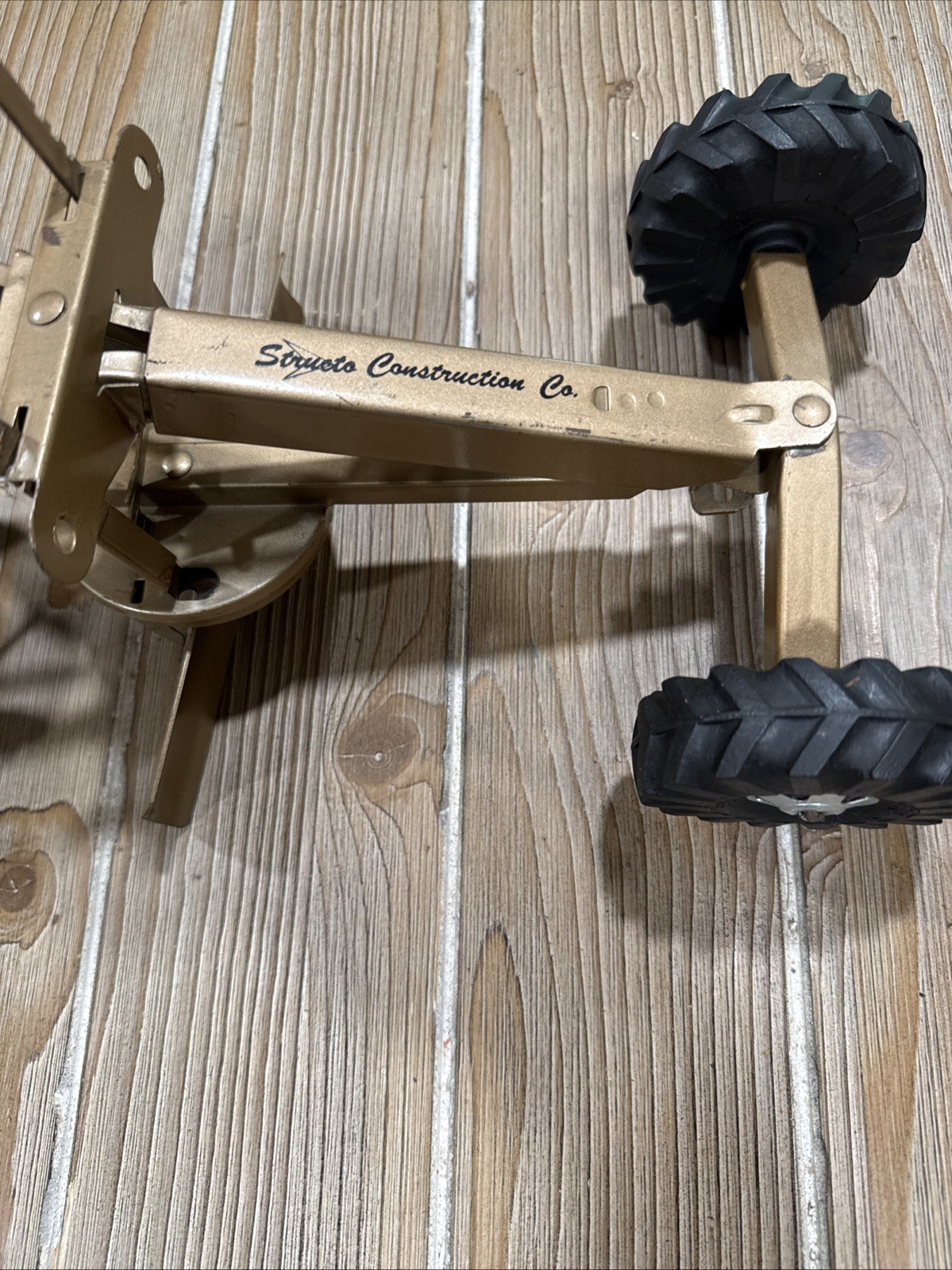 Vintage 1950s Structo Construction Co Pressed Steel Toy Road Grader Gold 18″