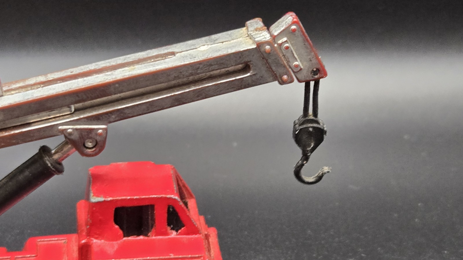 Vintage Tootsie Toy Construction Crane Works