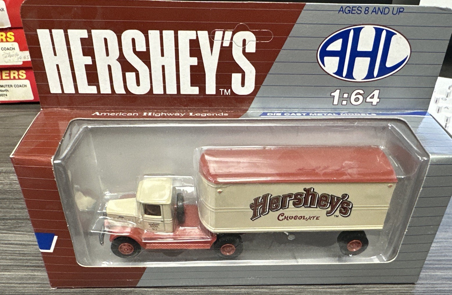 AHL Die Cast S Scale H51100 Hershey’s 1:64 NIB