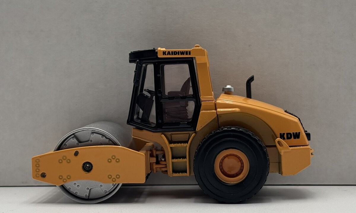 Menards 279-3940 O/1:50 Kaidiwei Drum Roller Features Die-cast Metal