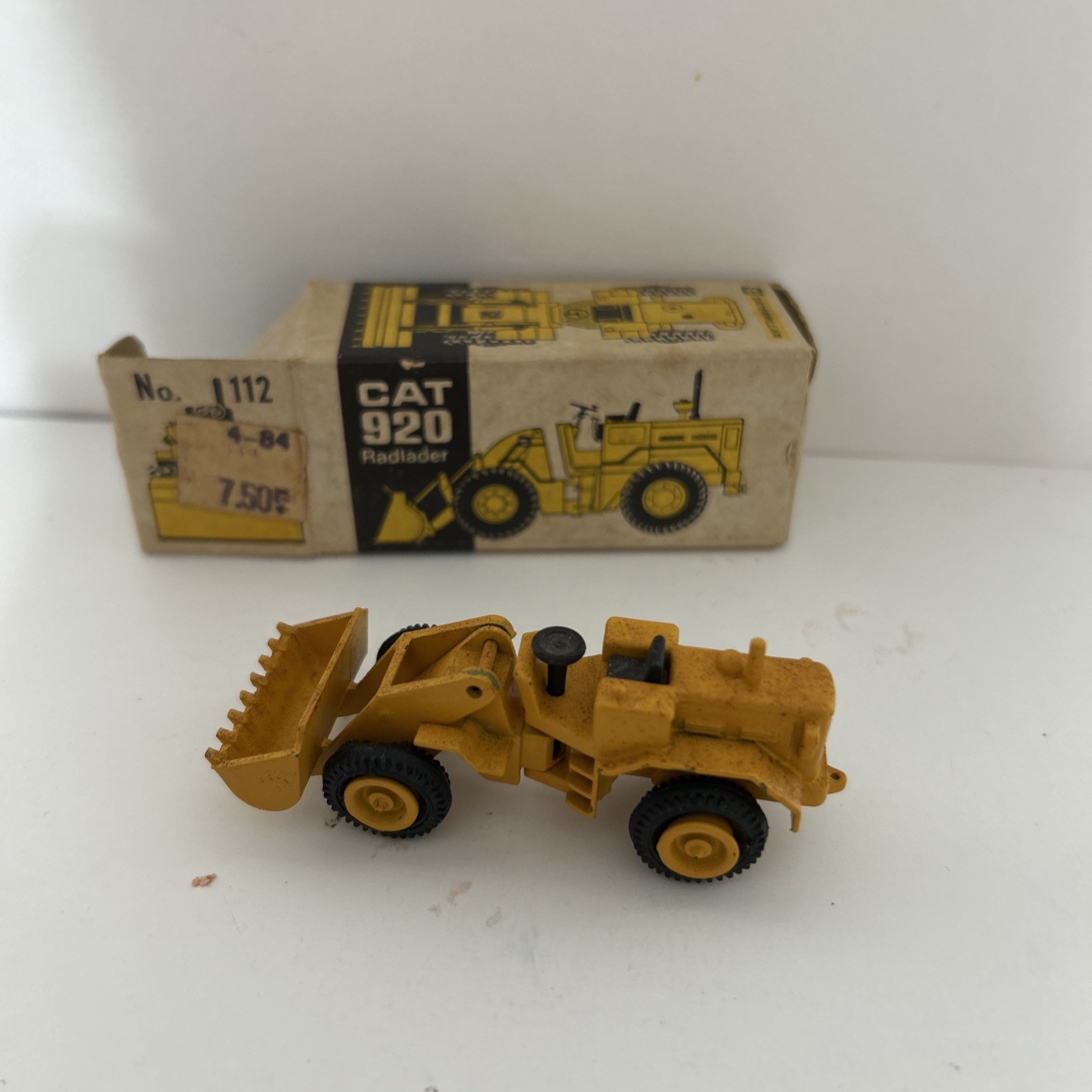 Caterpillar 920 Wheel Loader No. 112 A box 12.