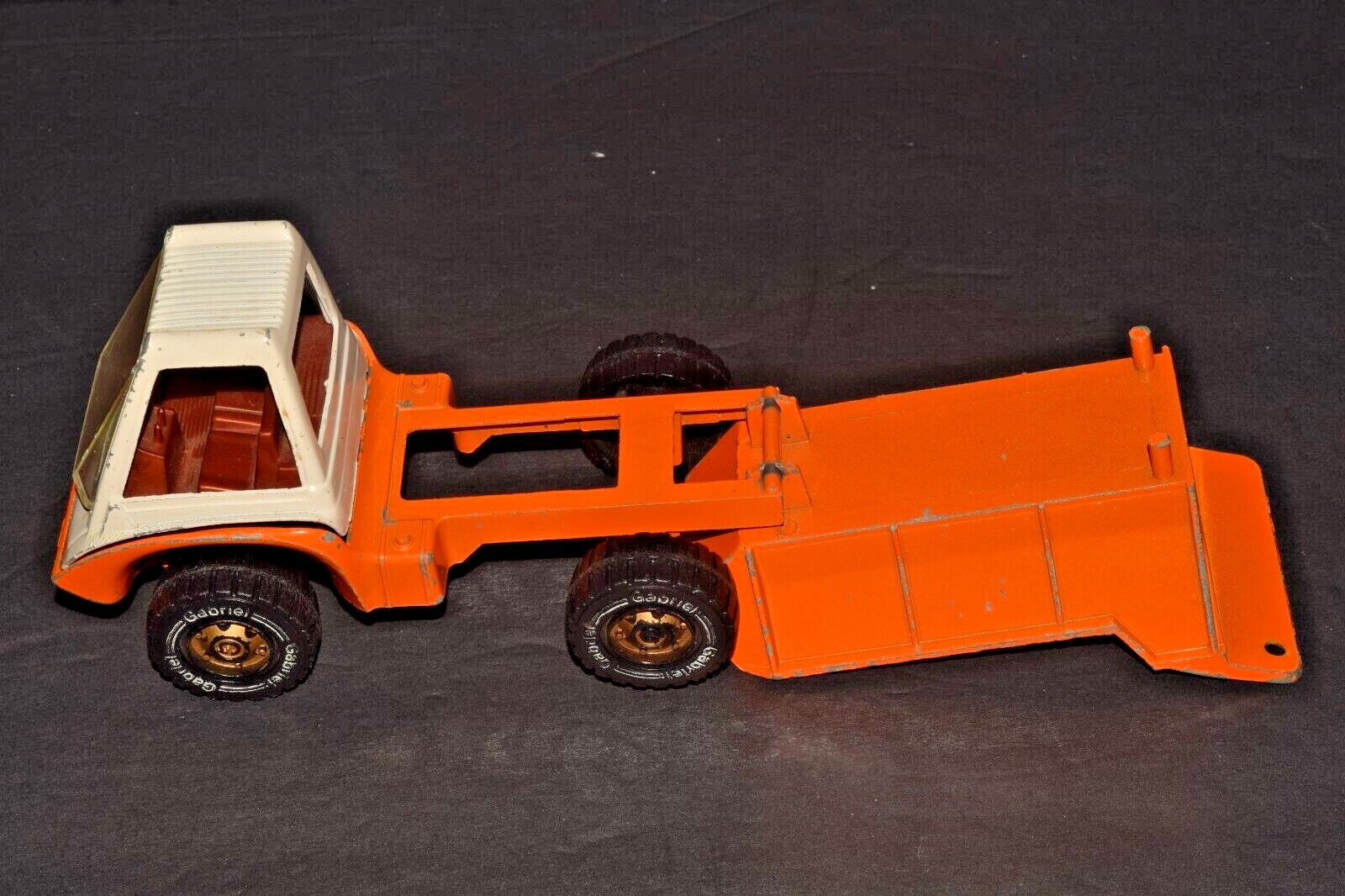 Vintage 1975 Hubley Gabriel Mighty-Metal Truckers Dump Truck Orange and White