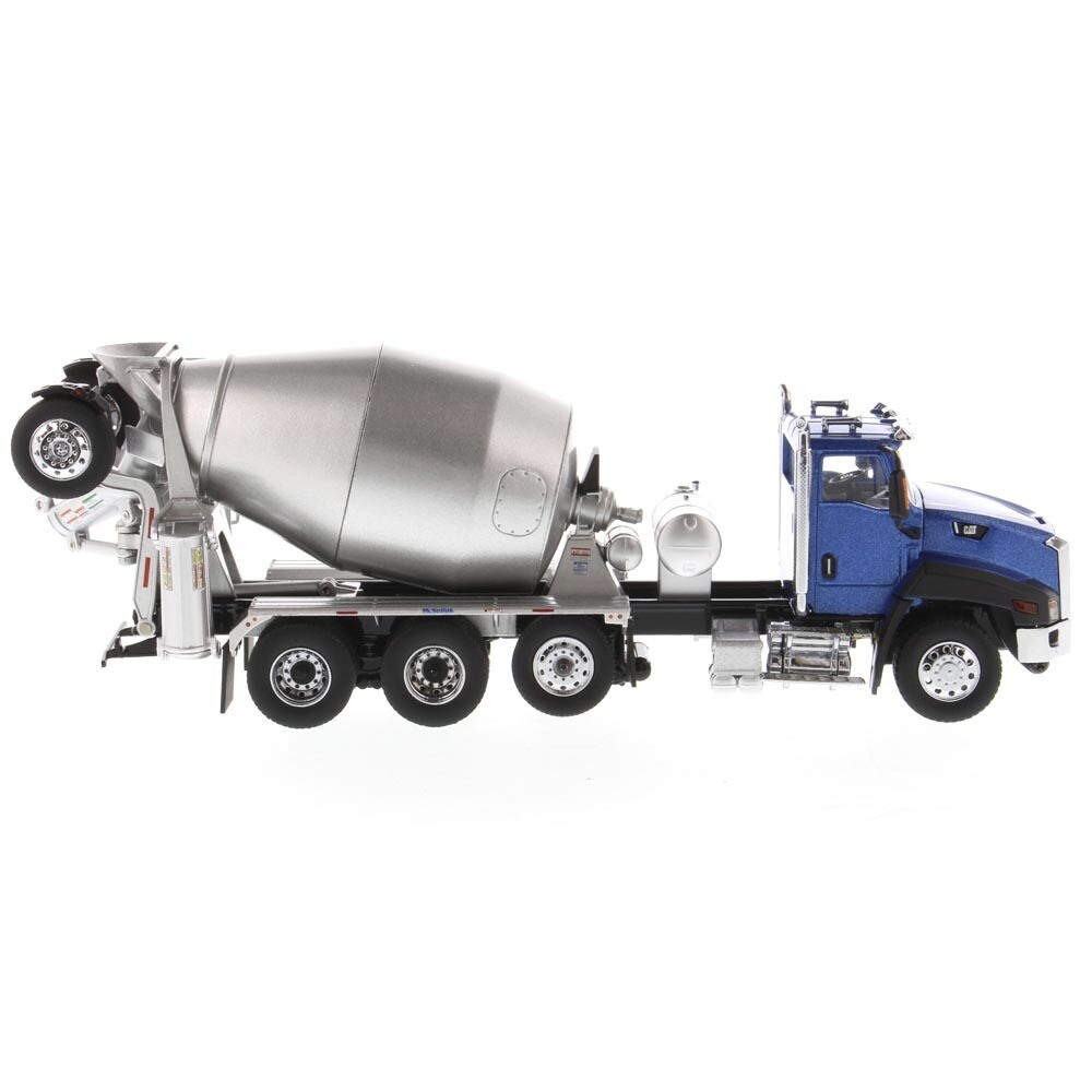 CAT Caterpillar CT660 Cab w/ Concrete Mixer 1:50 Scale – Diecast Masters 85664
