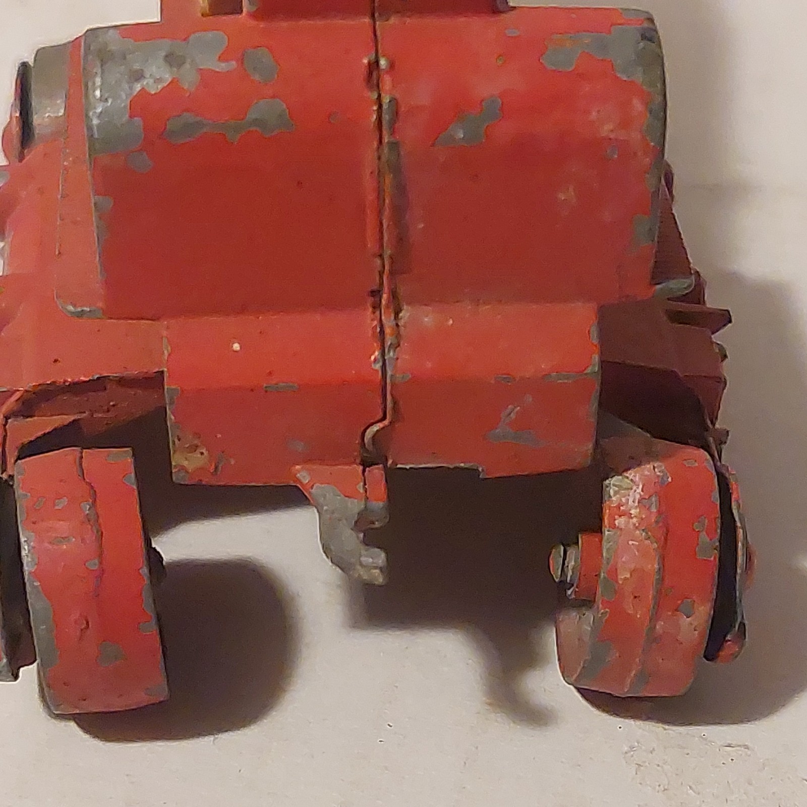 Vintage Hubley Cast Iron Crawler Bulldozer Toy – No. 769 – 1930s/40s