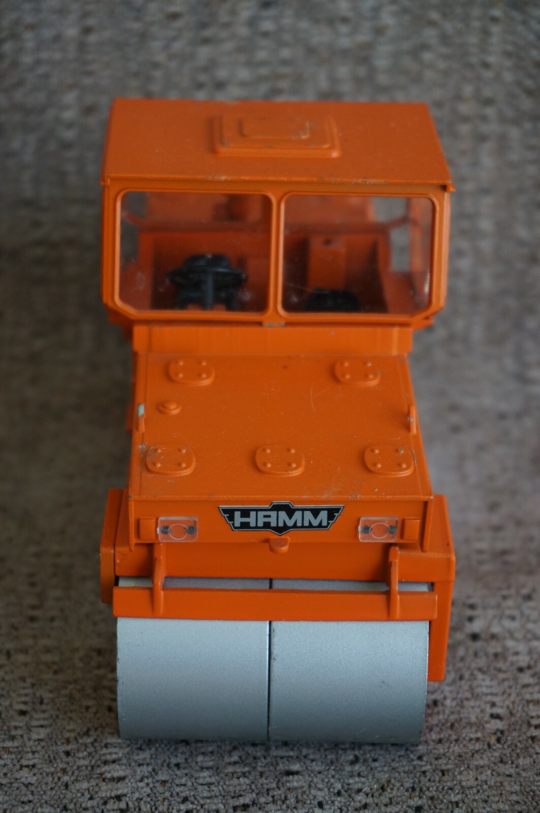 NZG Modelle No. 224 HAMM DV8 Double Roller – 1:25 scale – West Germany