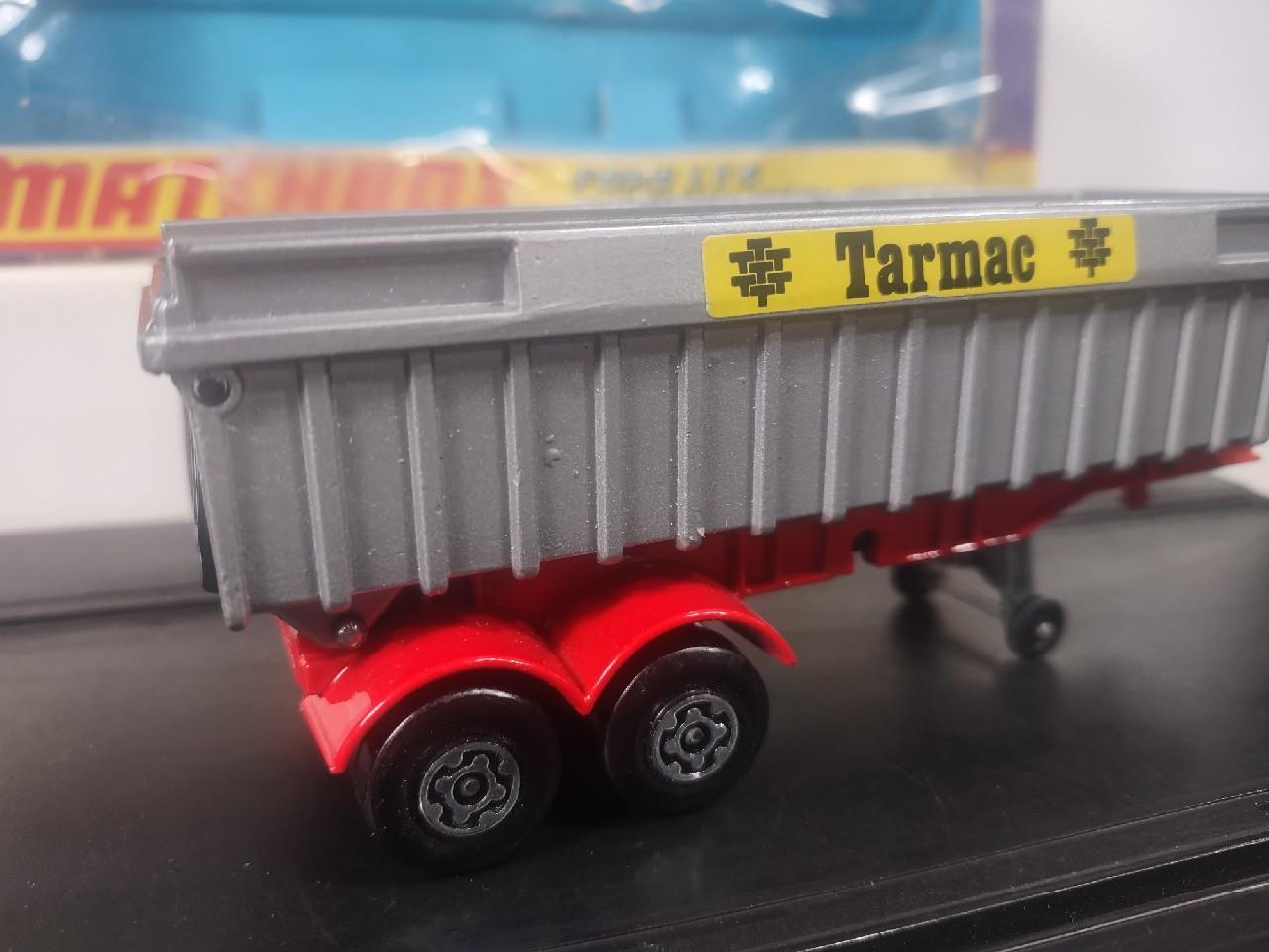 Lesney Matchbox Super Kings K-18 Articulated Tipper Tarmac wBox Superfast Wheels