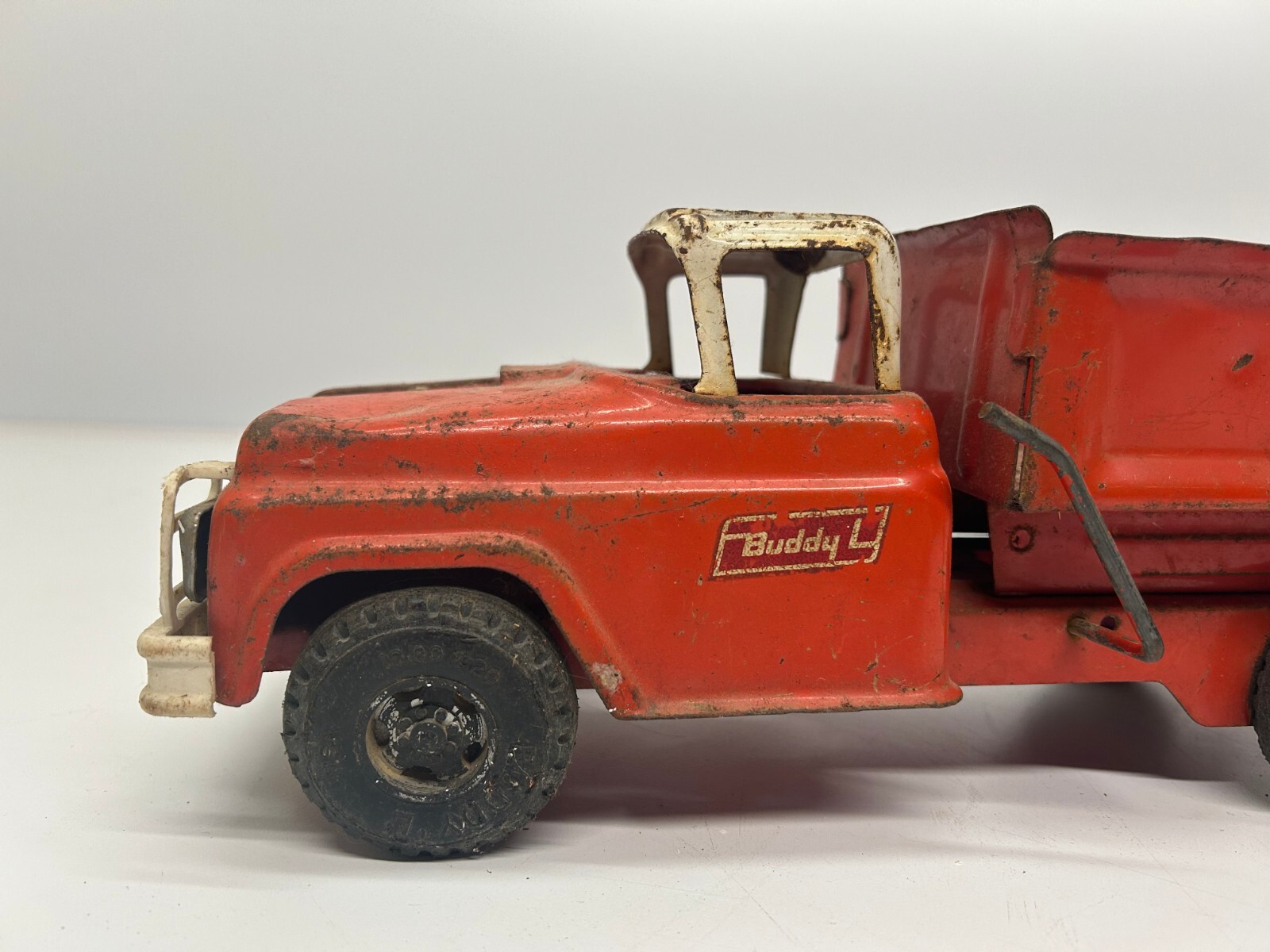 Vtg Buddy L c1960s Dump Truck Pressed Steel Toy Car Red 15″