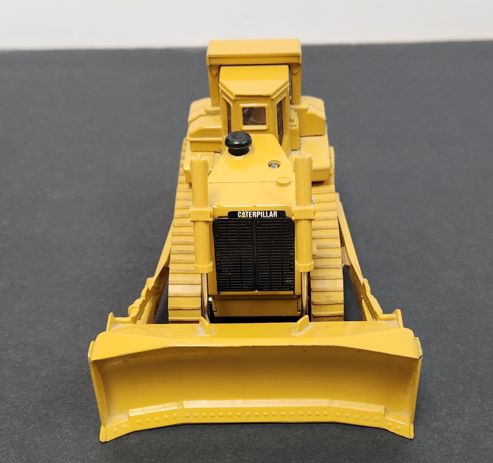 Vintage ERTL Caterpillar D10N Track-Type Tractor Bulldozer 1:50 Scale Diecast