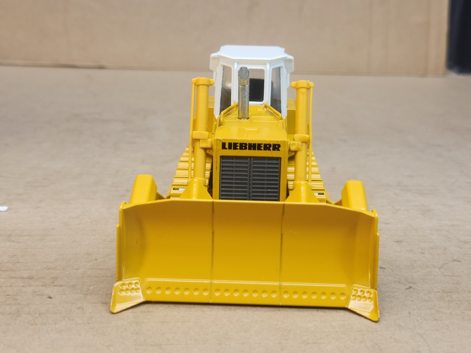 Conrad PR 752 Liebherr Crawler Tractor 1/50 #2806 Made in West Germany