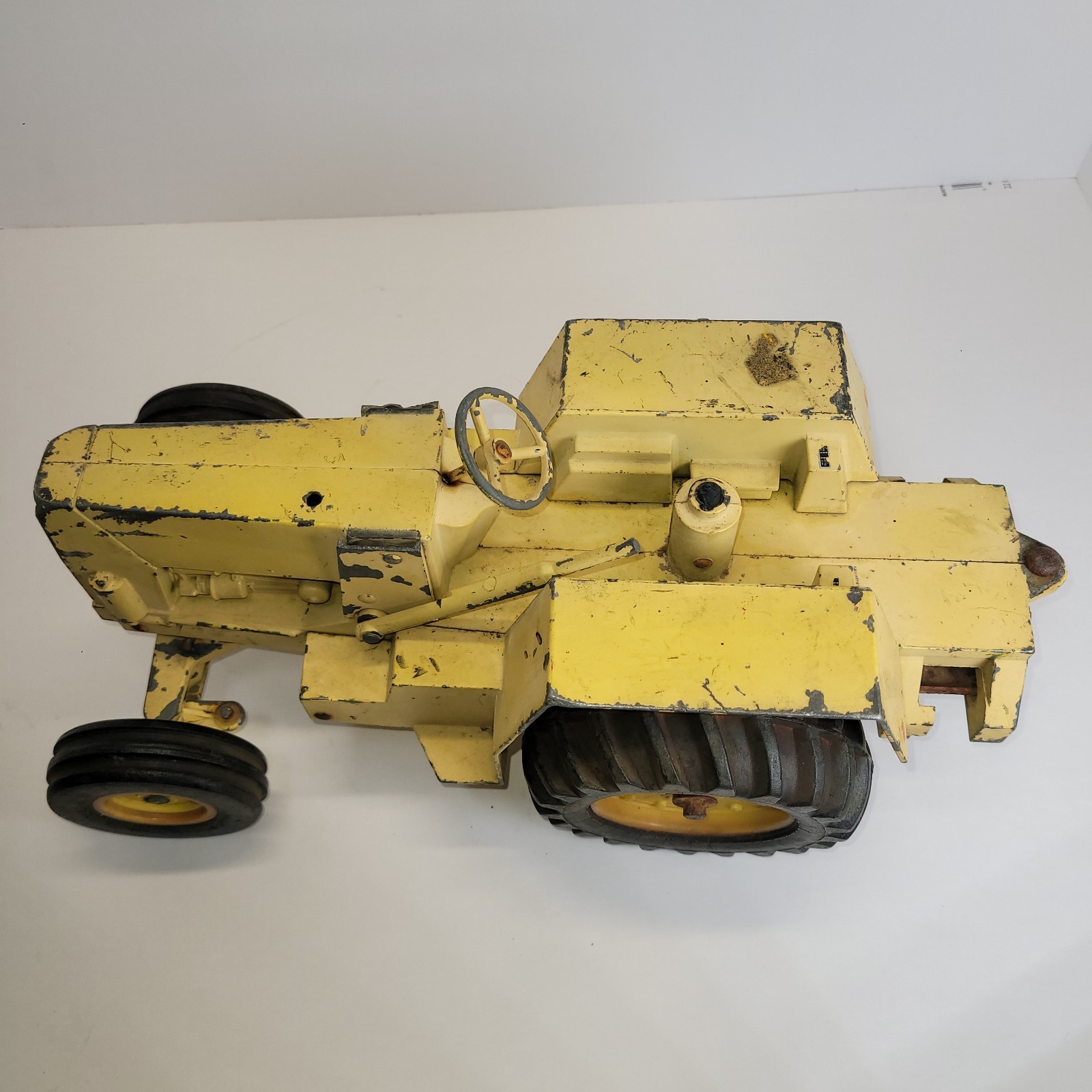 Vintage 1973 Ford Backhoe 1/12 Scale Diecast Metal Tractor