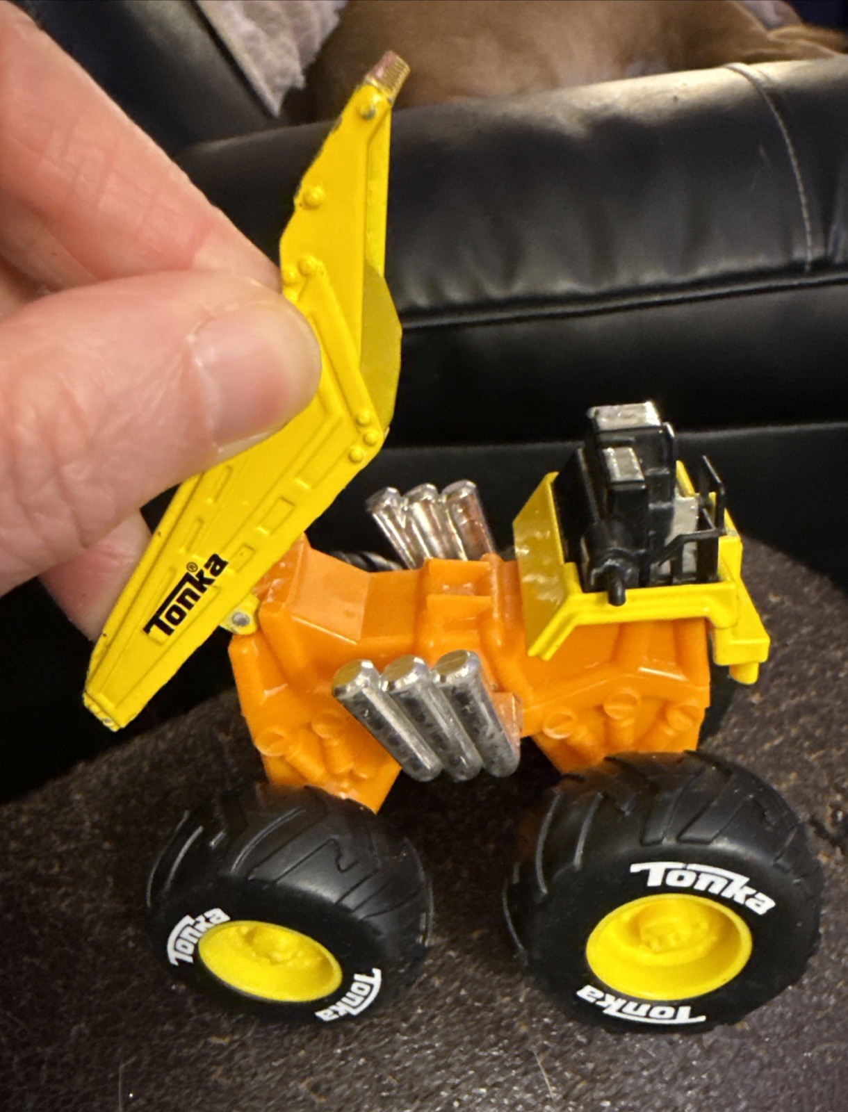 Tonka Monster Metal Movers Monster Dump Truck