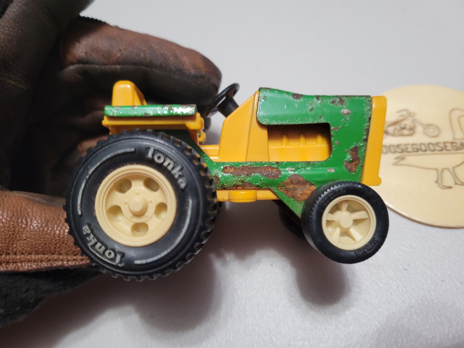 Vintage Tonka 811002 Green Yellow Farm Tractor Plastic Diecast Pressed Steel