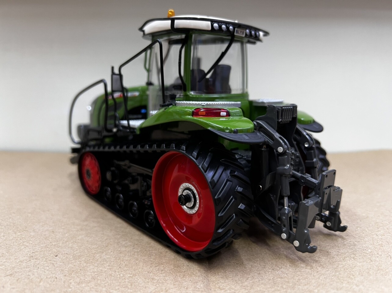 1:32 USK Fendt 1165 MT Tractor Farm Vehicle Agricultural machinery Diecast Model