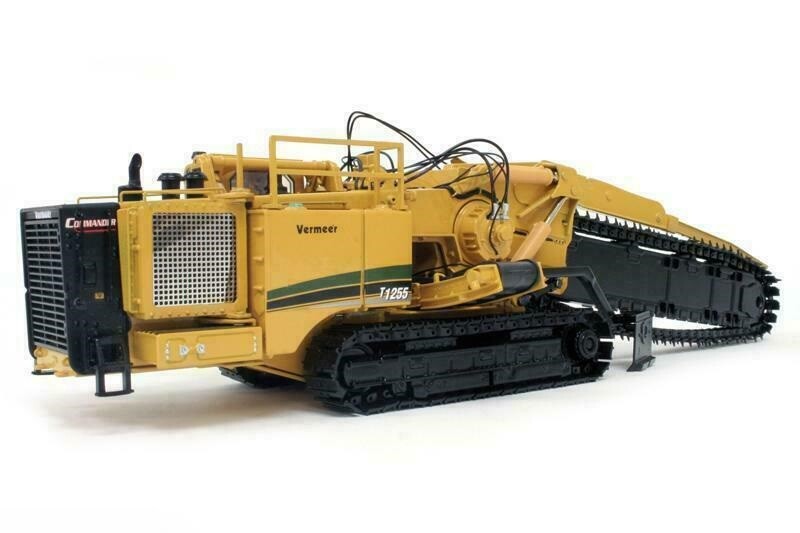 Vermeer T1255 Commander 3 with Trencher – TWH 1:50 Scale Model #086-09002 New