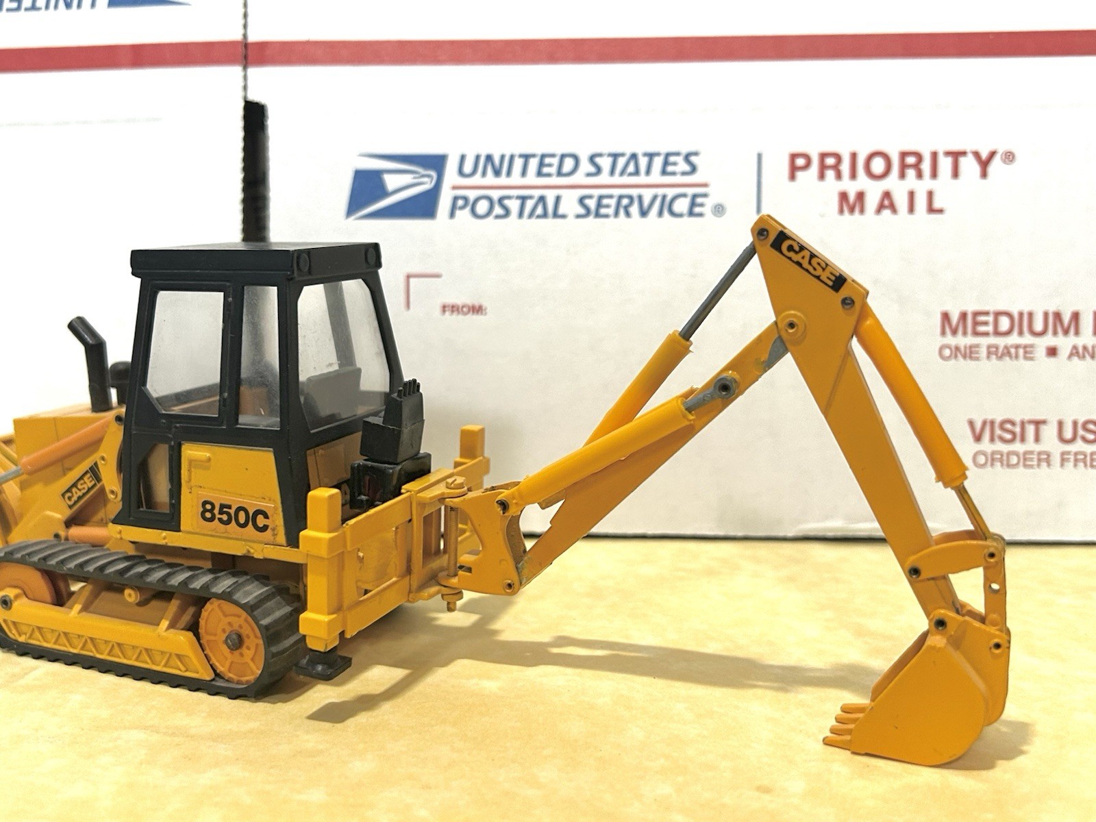 NZG 1/35 Scale Custom Case 850C Crawler Loader w/Case Side-Shift Backhoe!