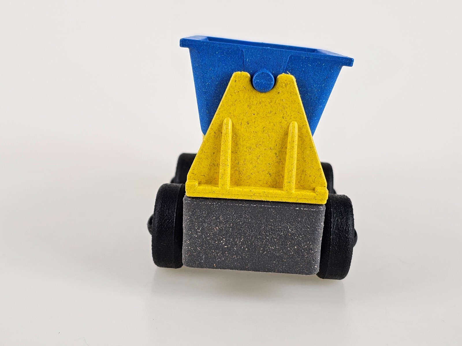 Recycled Plastics Toy Truck Tipper/Tilt/Dump Semi Luke’s Toy Factory Made In USA