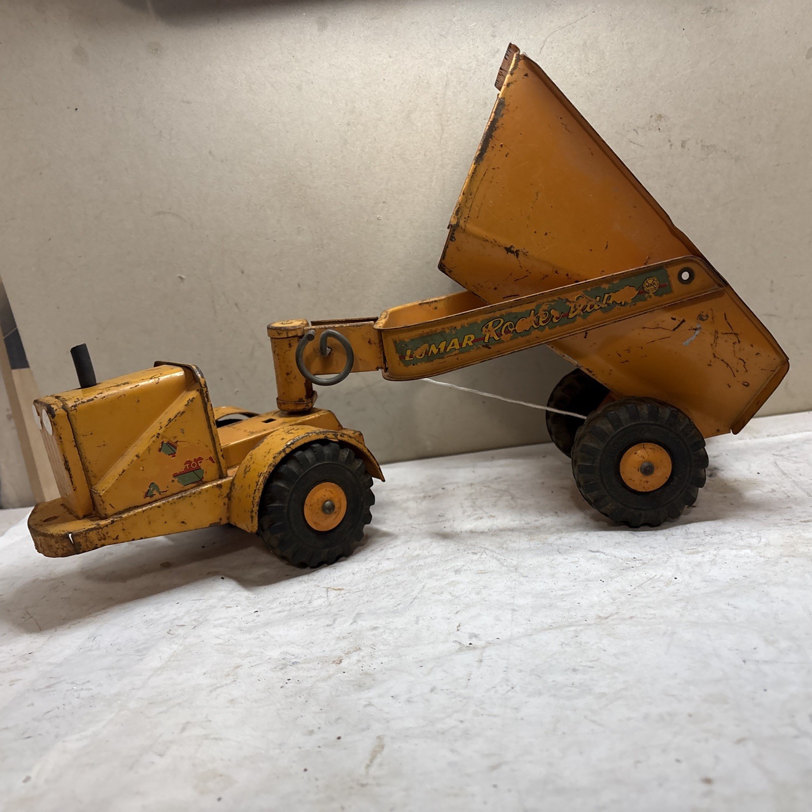 Vintage Marx Lumar Earth Hauler Pressed Steel Loader Vehicle Toy 18”Long