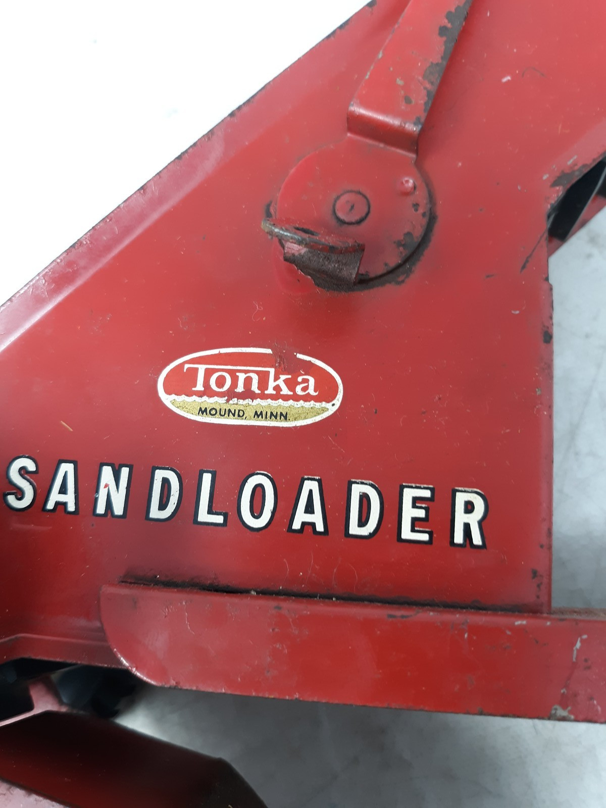 Vintage Tonka Red Sandloader – Pressed Steel Toy, 1950s-1960s Collectible
