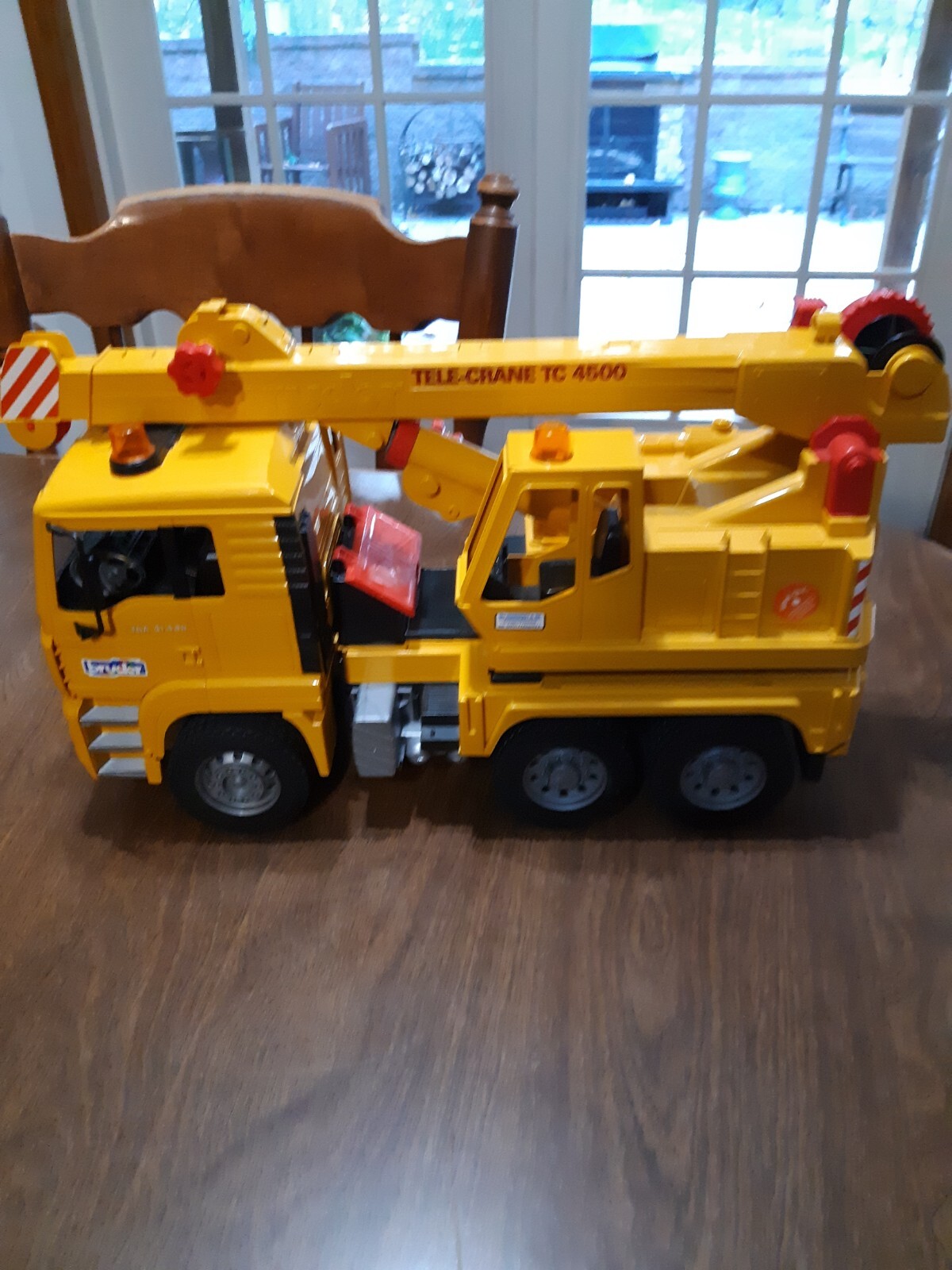 Bruder Tele-crane TC 4500 1/16 Pre-owed
