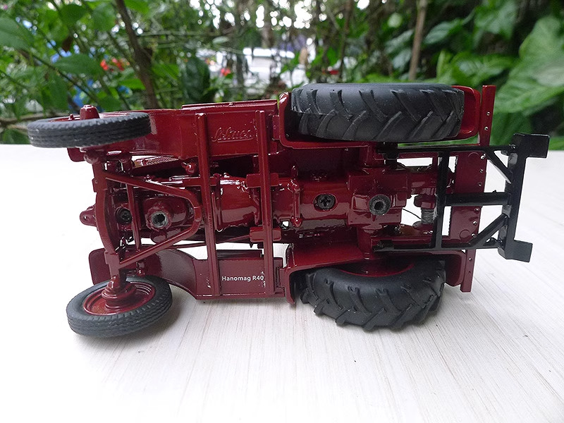 1:32 SCHUCO Hanomag R 40 Tractor Construction Farm Machine Equipment Resin Model