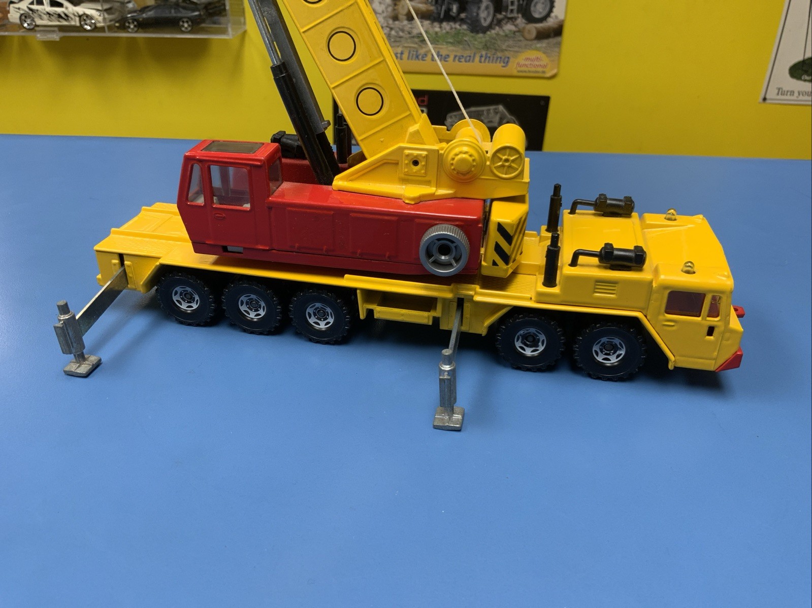 Vintage SIKU Tragkraft Hydraulic Grove Construction Crane W. Germany #4010