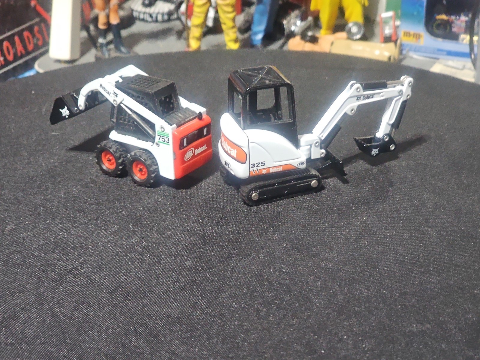 VINTAGE ERTL 1/50 Bobcat Lot OF 2 S753 Skid Steer Loader S325 Excavator NICE